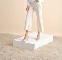 Pantaloni cropped in cotone con orlo smerlato effetto ricamato