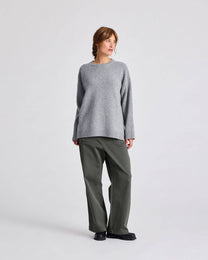 Maglione Emely in lana d’agnello biologica GOTS grigio mélange