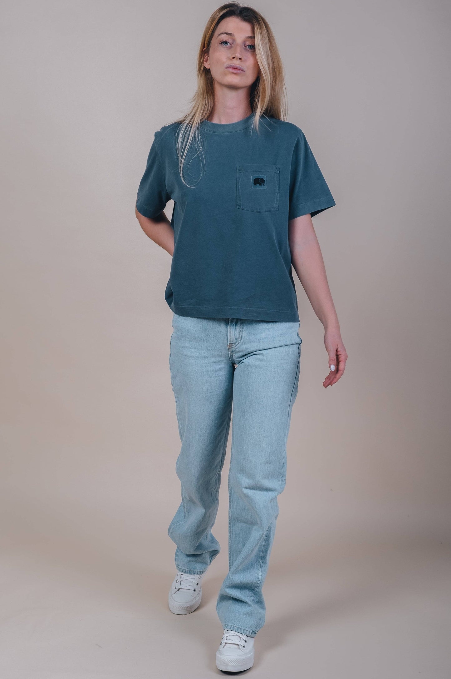 T-shirt donna Garceta tinta a pigmenti verde olmo