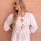 Camicia Servane ecru in voile di cotone con fiocchi