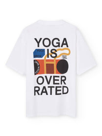T-shirt oversize “Yoga is Overrated” in cotone biologico