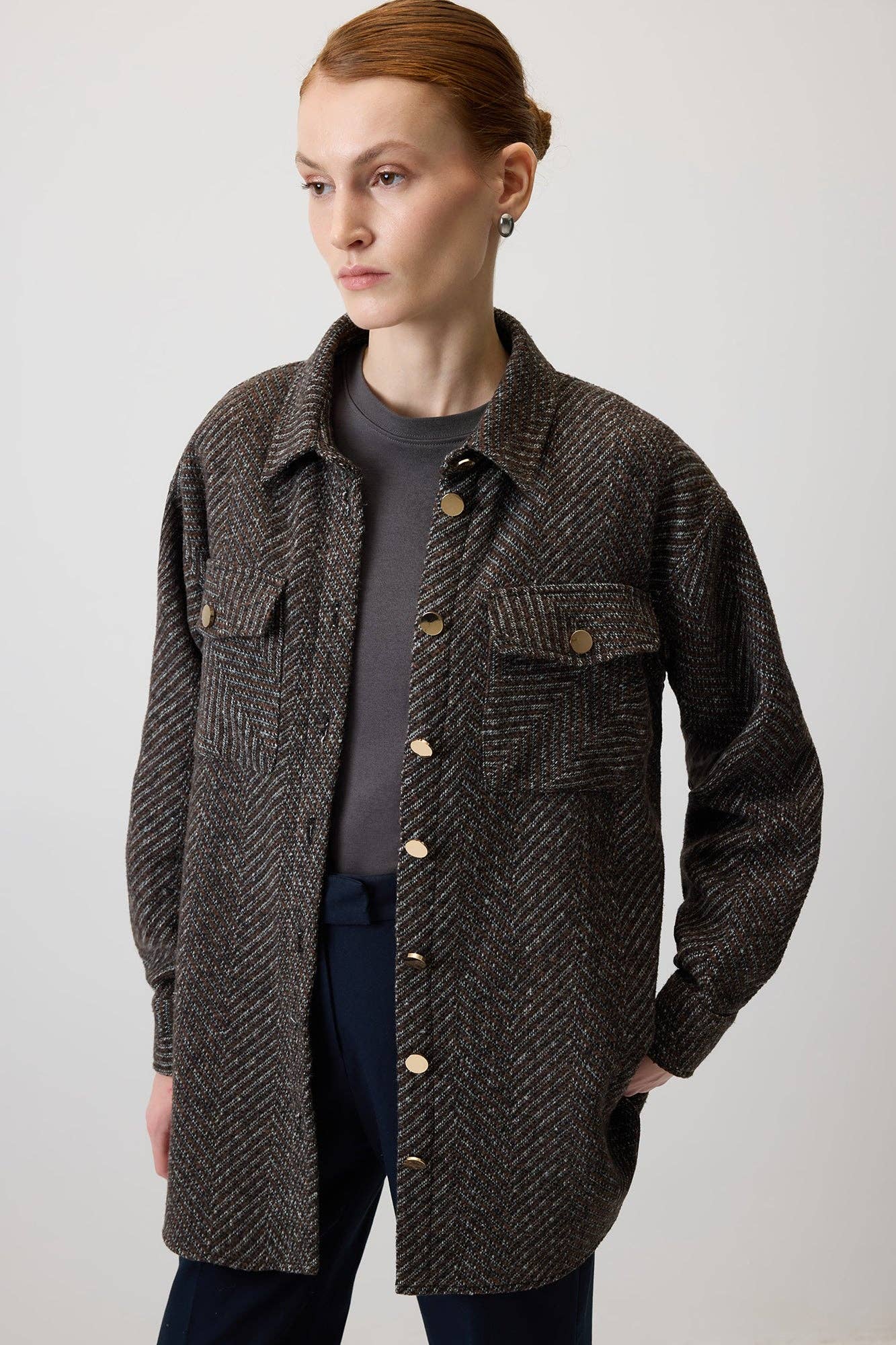 Camicia oversize a spina di pesce marrone