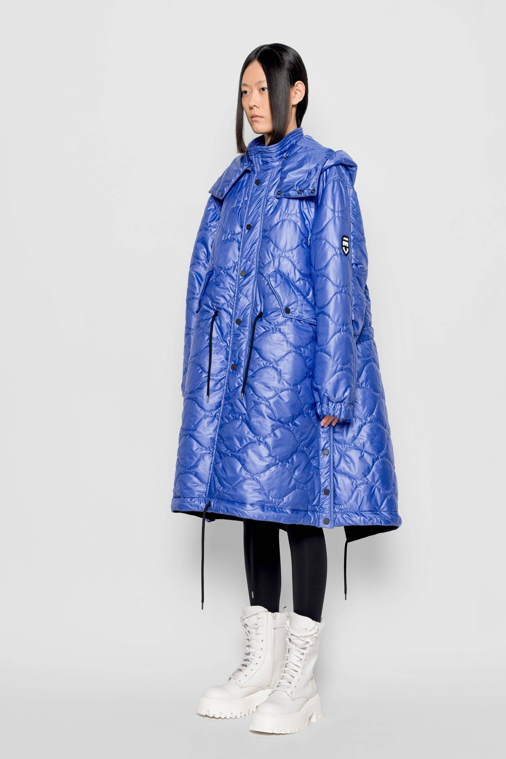 Parka oversize viola con cappuccio staccabile