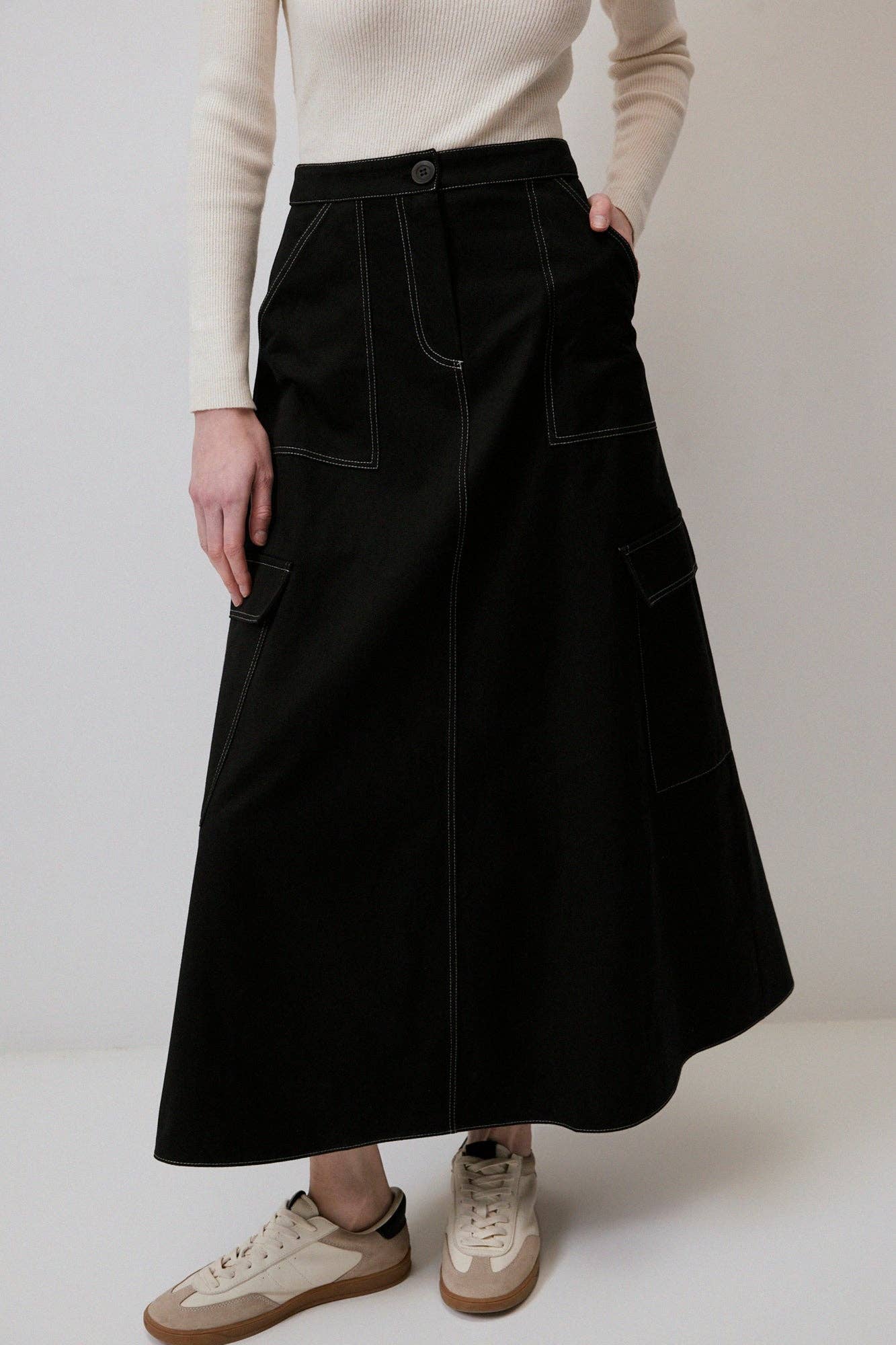 Gonna in denim A-line con cuciture a contrasto