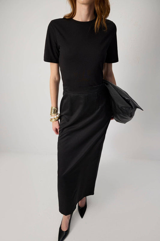 Gonna tubino nera con spacco