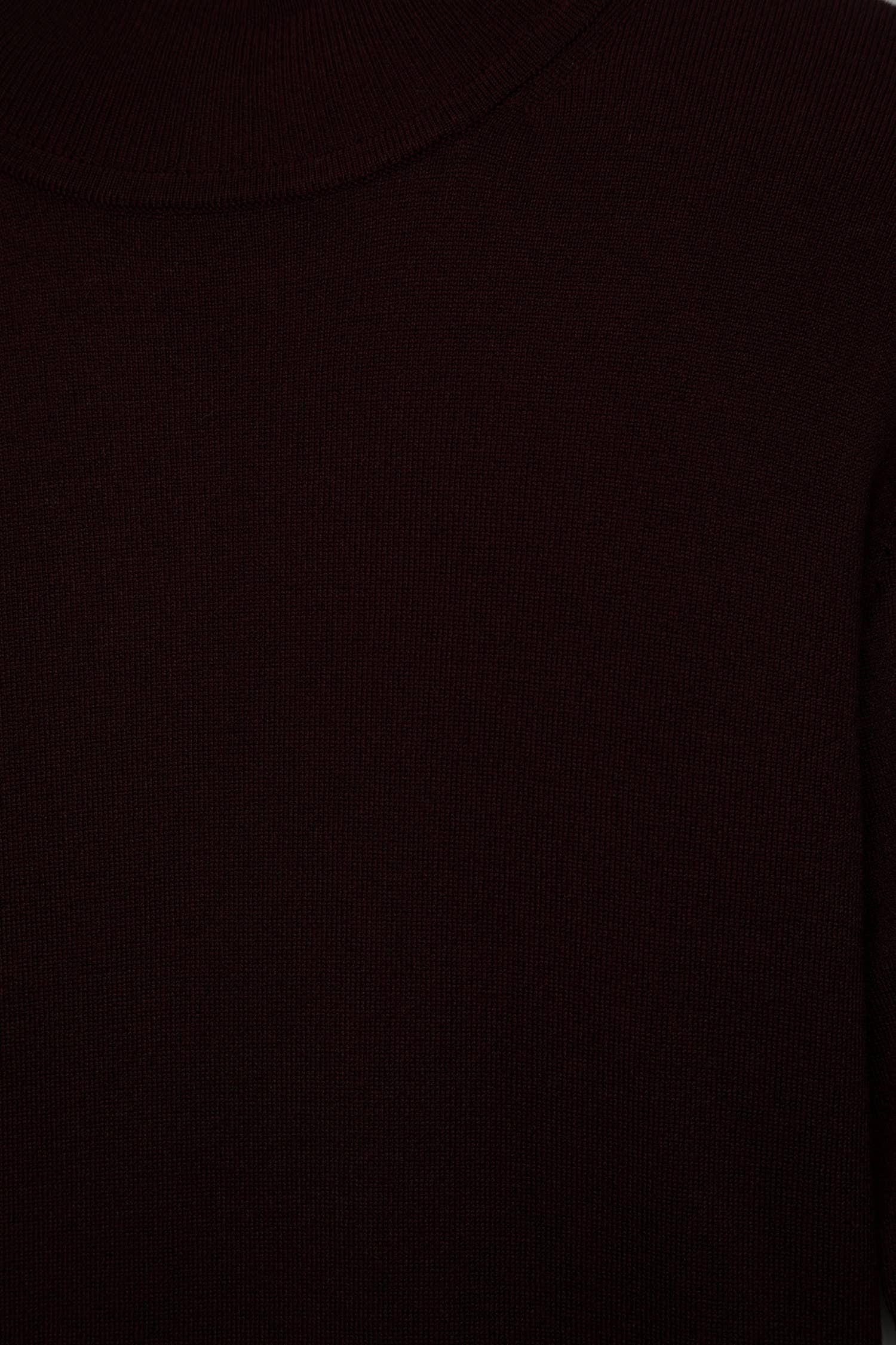 Maglione in maglia rasata con collo alto e maniche 3/4