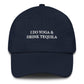 Cappellino da baseball ricamato "Faccio yoga e bevo tequila"