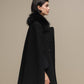 Mantella donna nera con collo in pelliccia