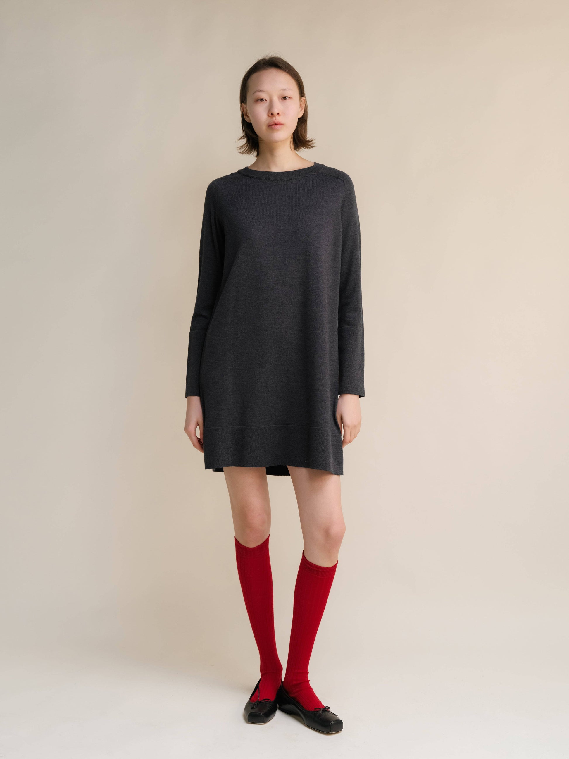 Abito midi girocollo in lana merino extrafine