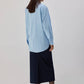 Camicia in popeline con accessori in metallo