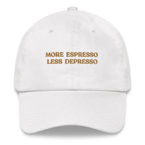 Cappellino Dad Hat in cotone con ricamo “More Espresso Less Depresso”