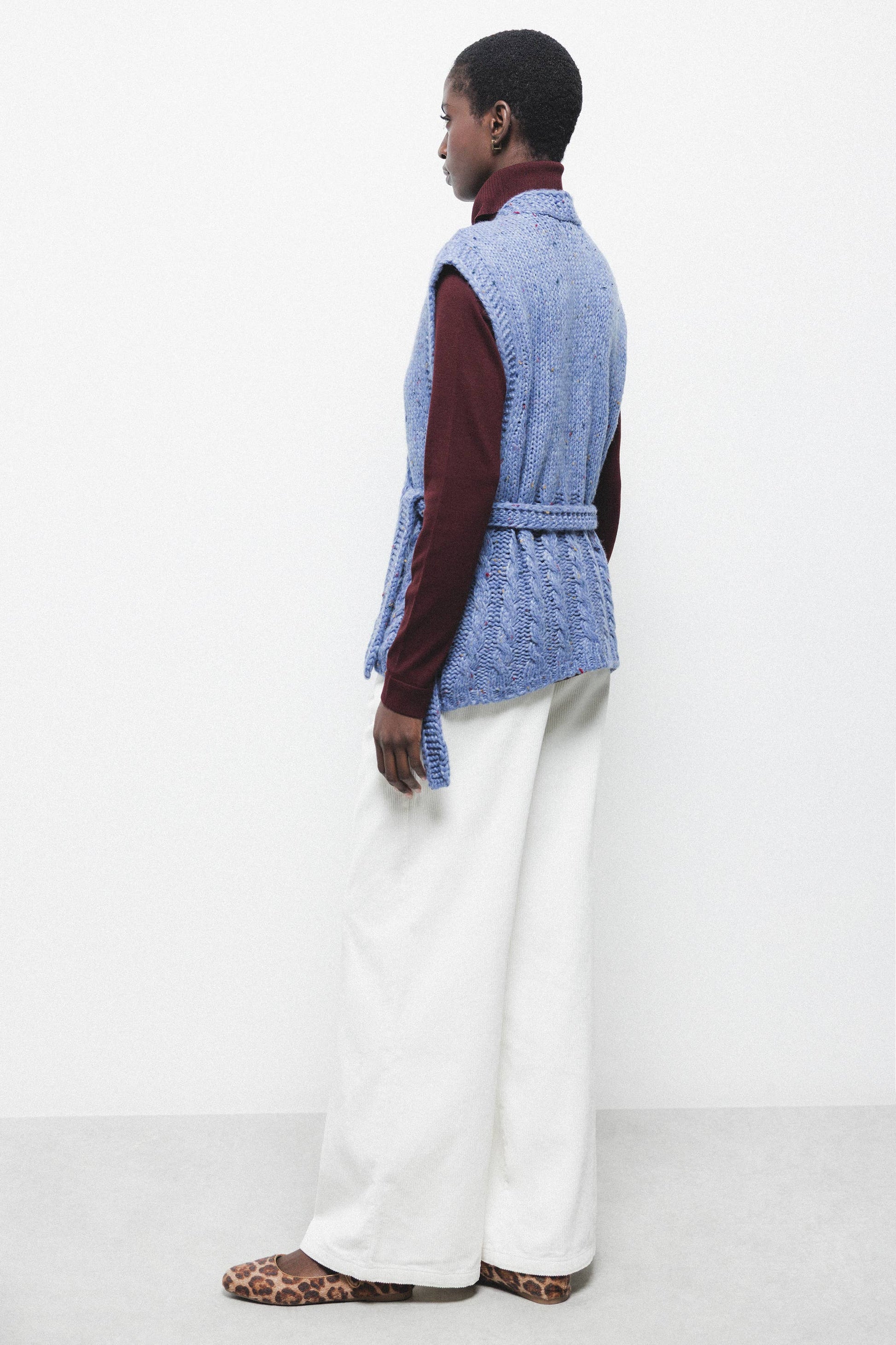 Gilet in Maglia Strutturata con Scollo a V