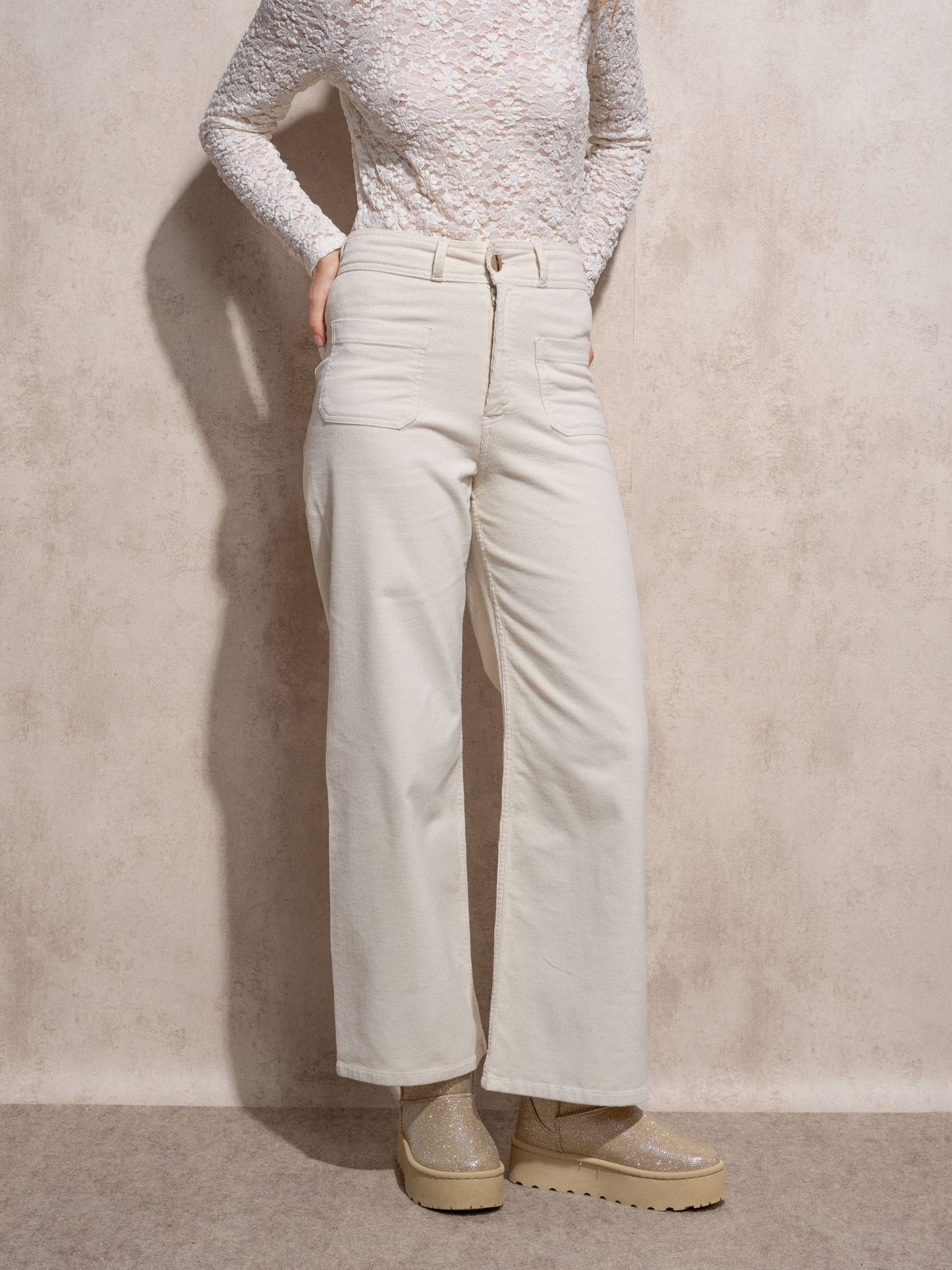 Pantaloni a vita alta in cotone elasticizzato color perla