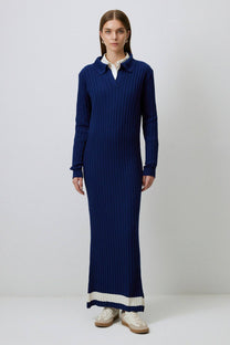 Abito maxi in maglia a coste con colletto polo