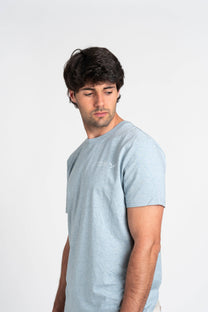 T-shirt blu in cotone biologico con stampa minimal