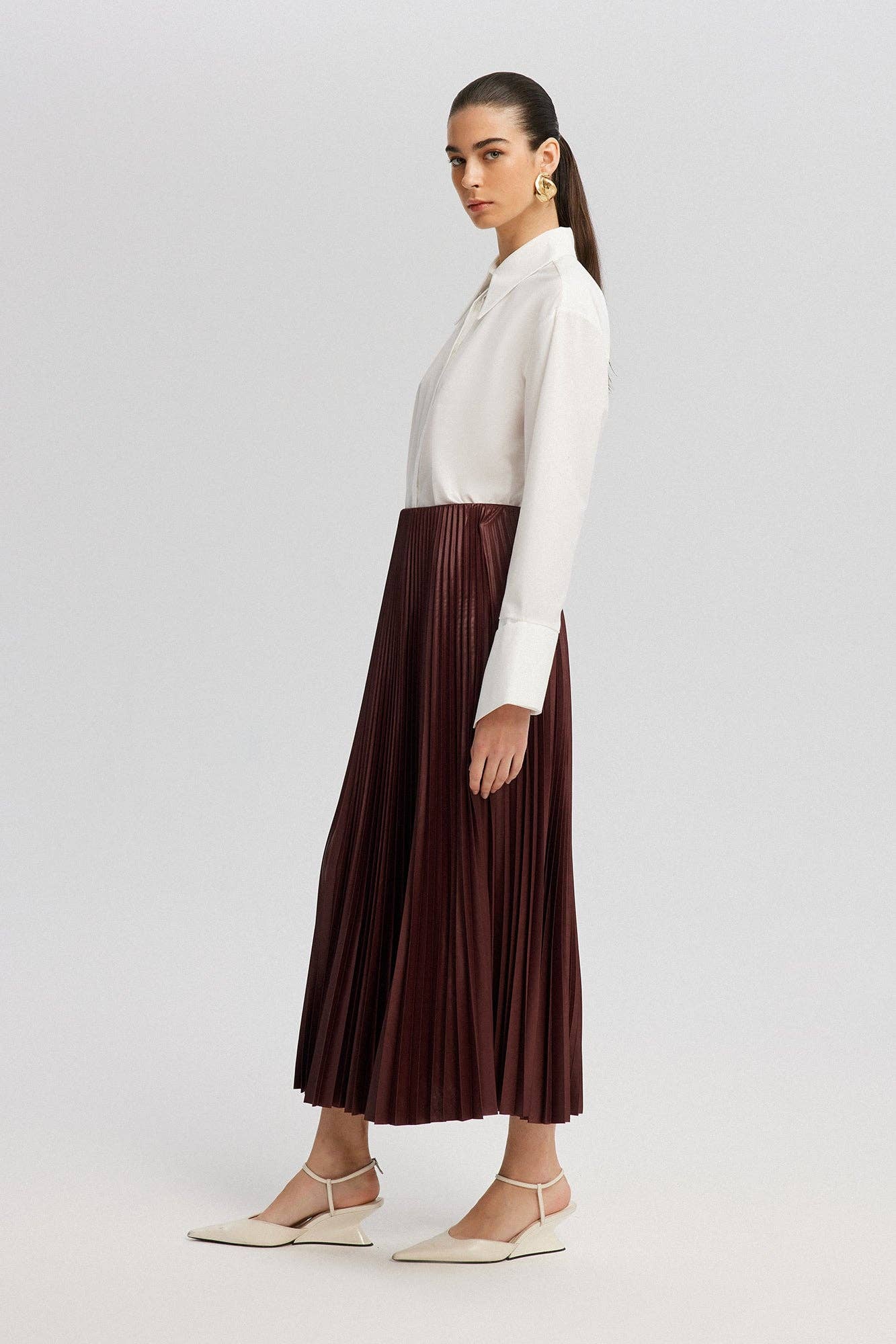 Gonna plissettata maxi a vita alta bordeaux