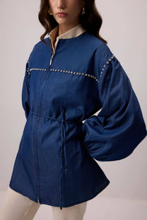 Giacca oversize effetto denim con dettagli gioiello