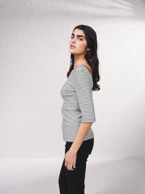 Maglione a righe aderente in cotone a costine