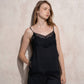 Top in raso con dettagli in pizzo