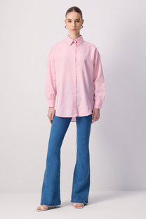 Camicia oversize a righe in misto cotone rosa