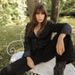 Blazer nero aderente con scollo a V