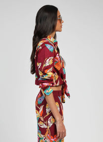 Camicia crop a fantasia floreale con nodo frontale