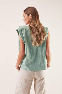 Blusa con spalline strutturate