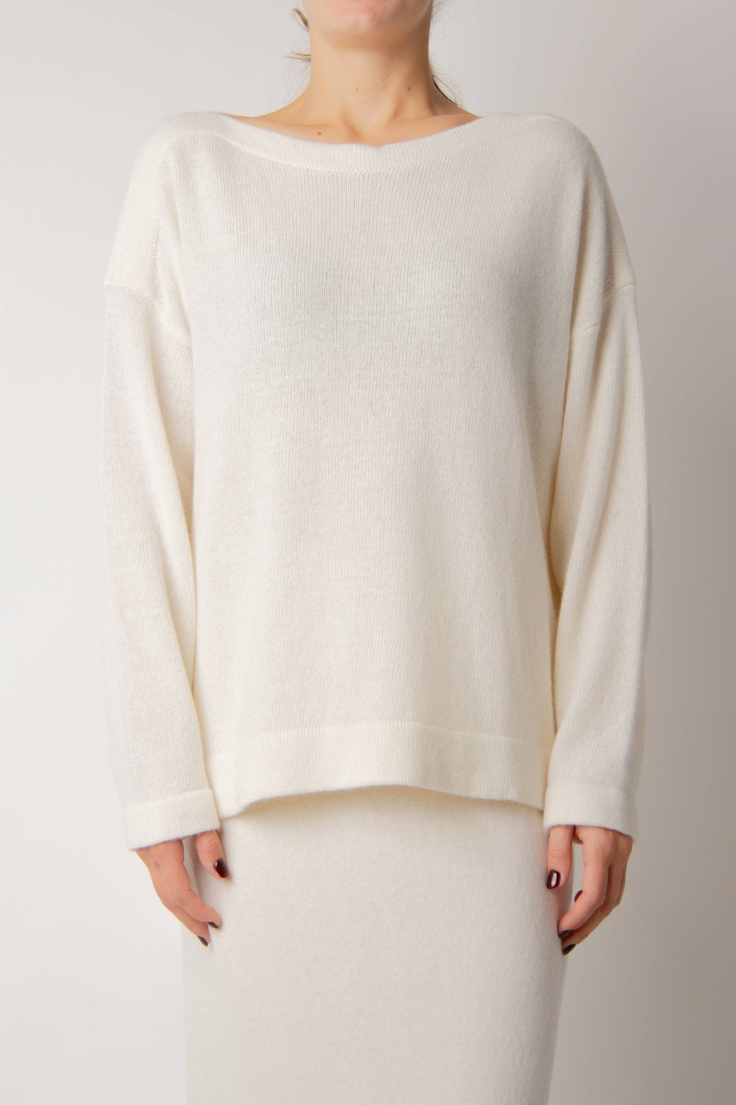Maglione con scollo a barchetta in misto cashmere