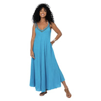 Abito lungo estivo in cotone blu con spalline annodate