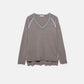 Maglione bicolore a maglia con scollo a V