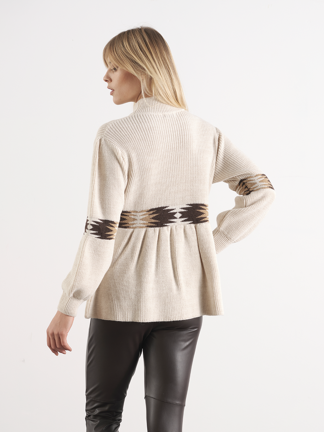 Maglione in maglia a coste con motivo jacquard