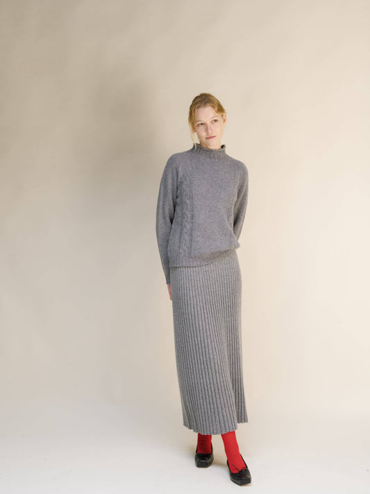 Gonna traforata in misto cashmere con maglia 3D