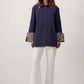 Camicia blu navy con dettagli etnici