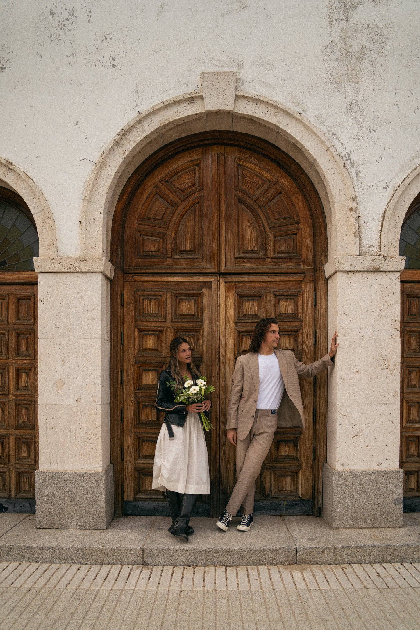 Pantaloni sartoriali in lino ricamati Dolce Creatura