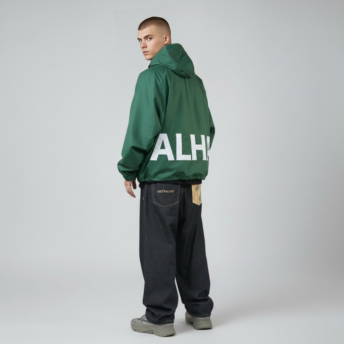 Jeans Wilderness a vestibilità rilassata con ricamo artistico