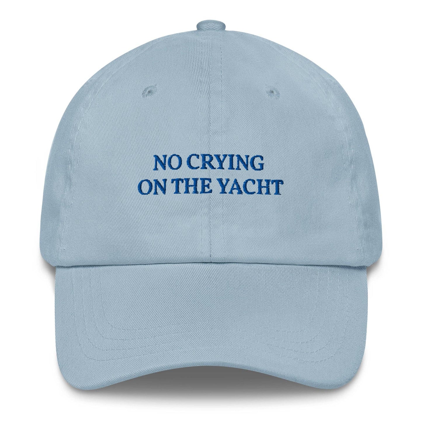 Cappellino dad hat ricamato “No Crying on the Yacht”