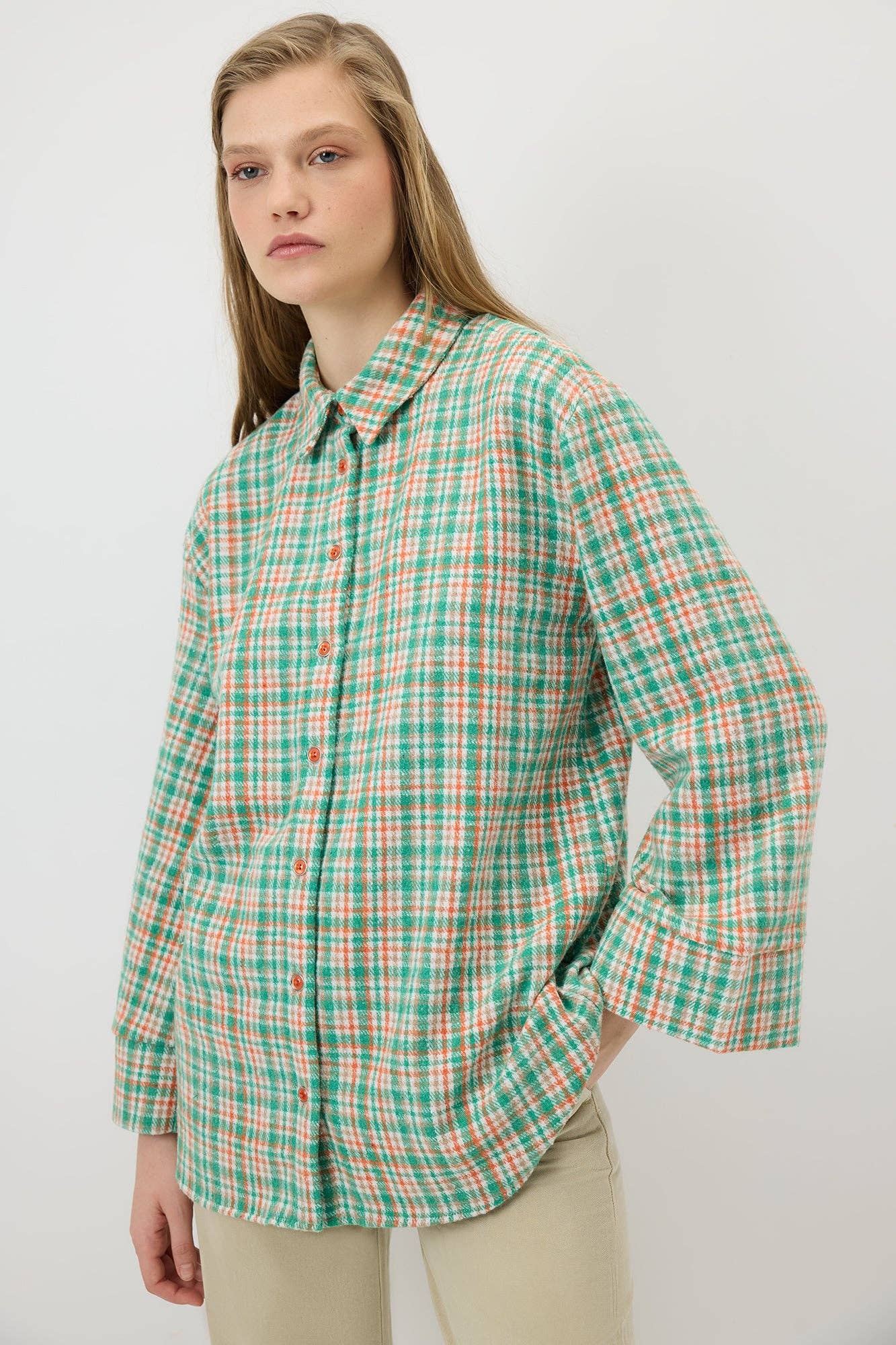 Camicia a quadri con polsini larghi