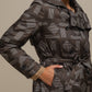 Cappotto trench fantasia geometrica con cintura
