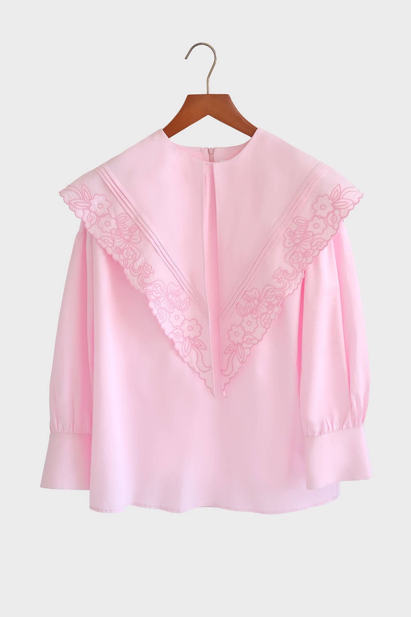 Tunica rosa con maxi colletto ricamato