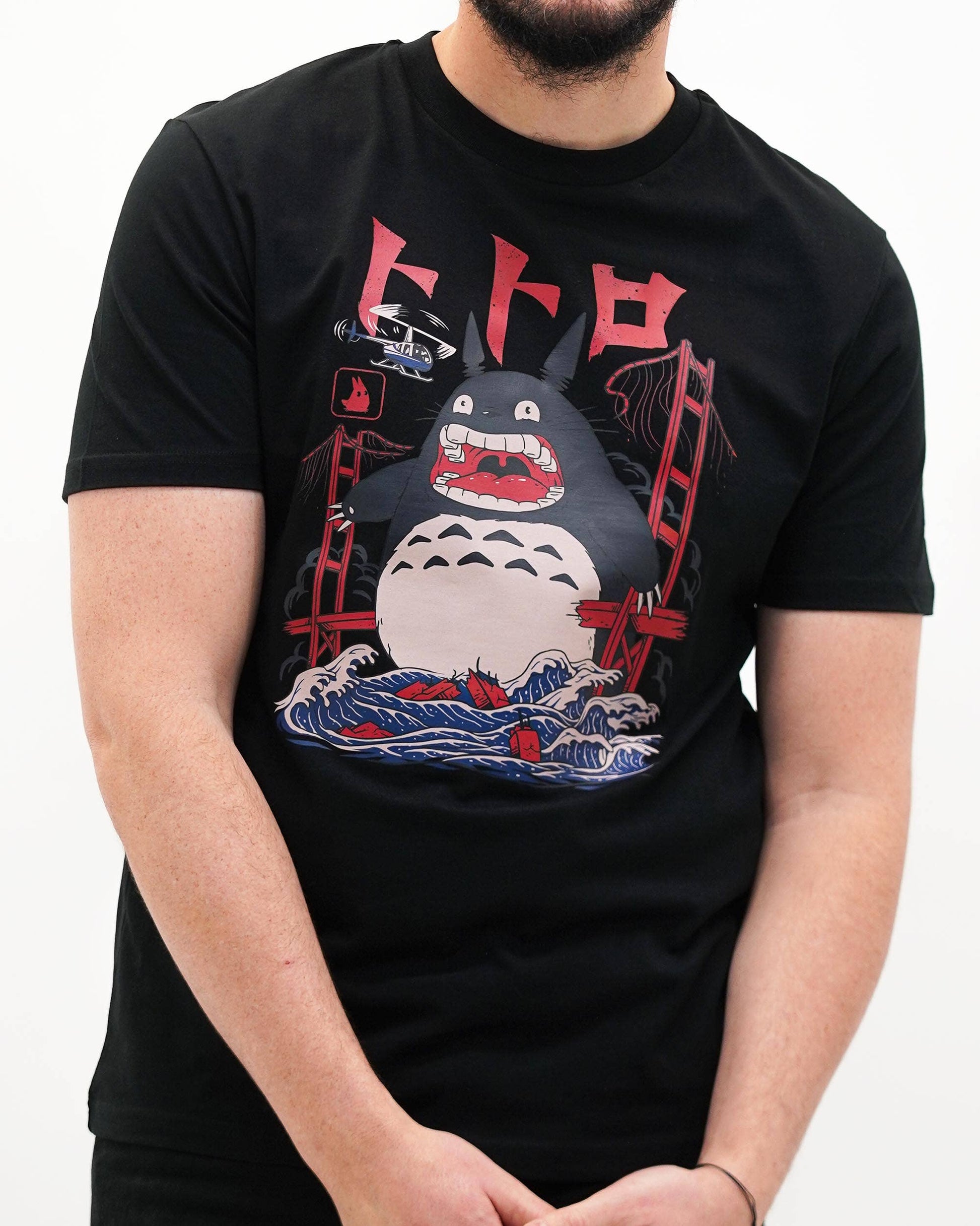 T-shirt Totoro Attack in cotone biologico