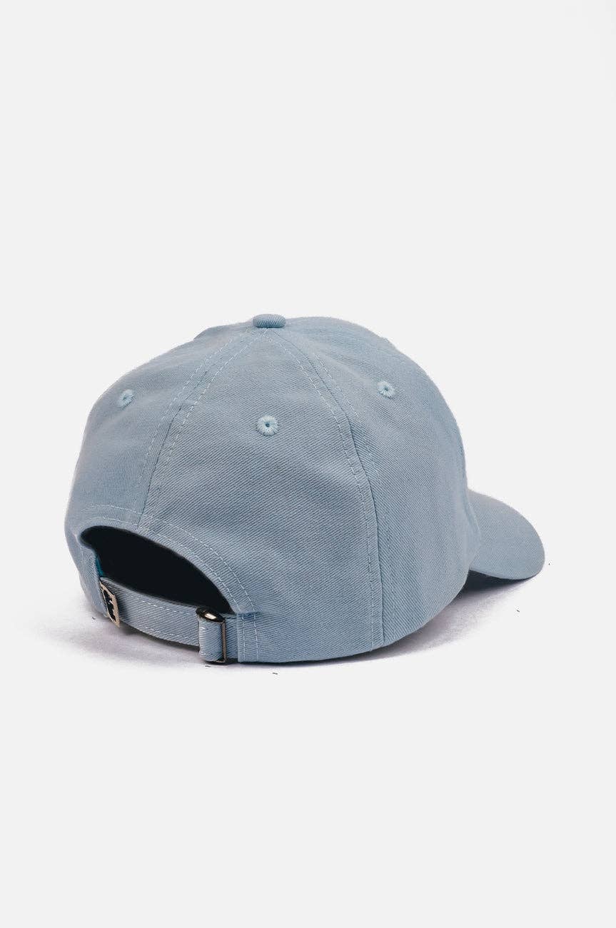 Cappellino dad hat azzurro cielo con logo elefante ricamato