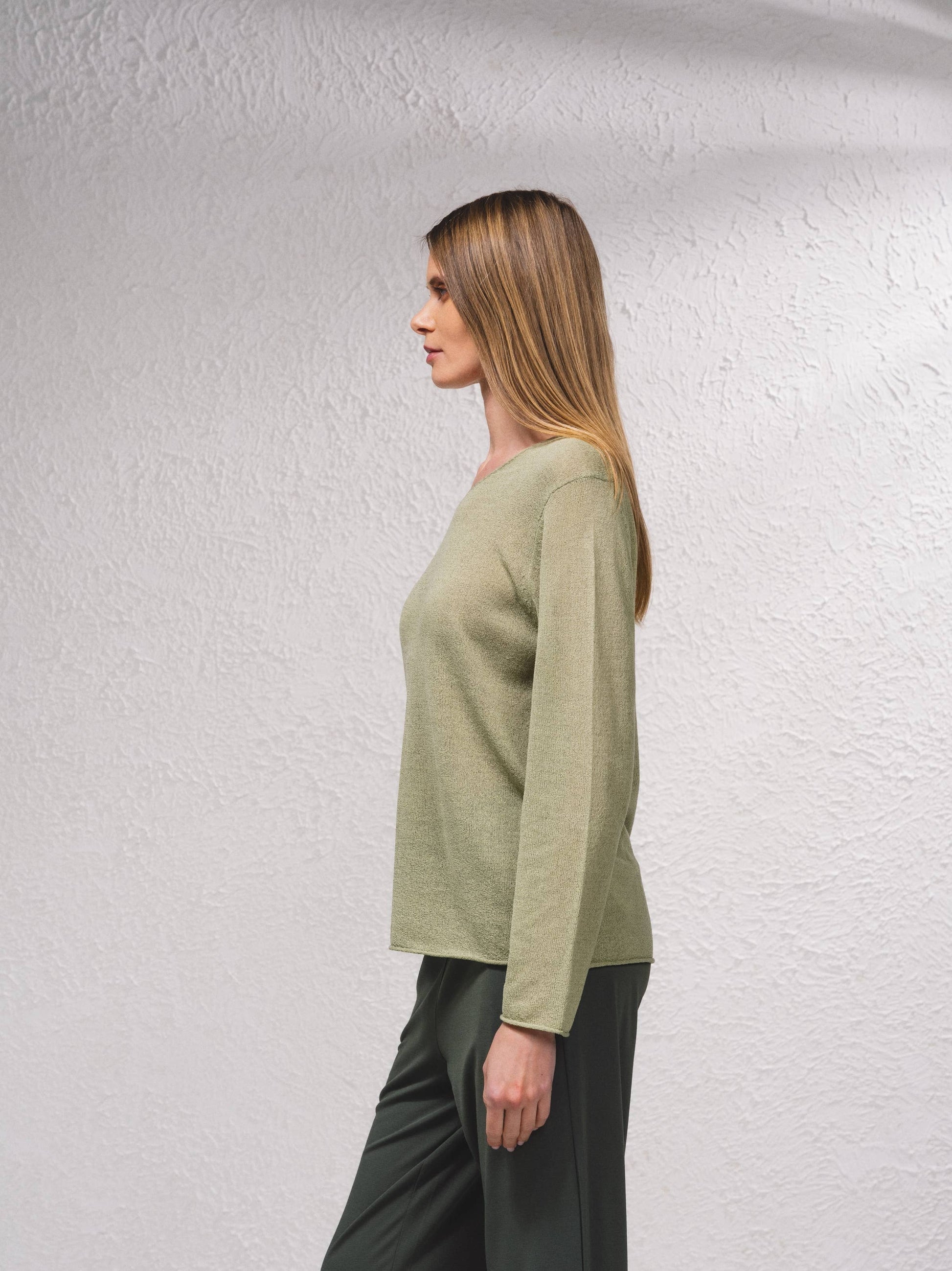 Maglione basic in maglia fine girocollo