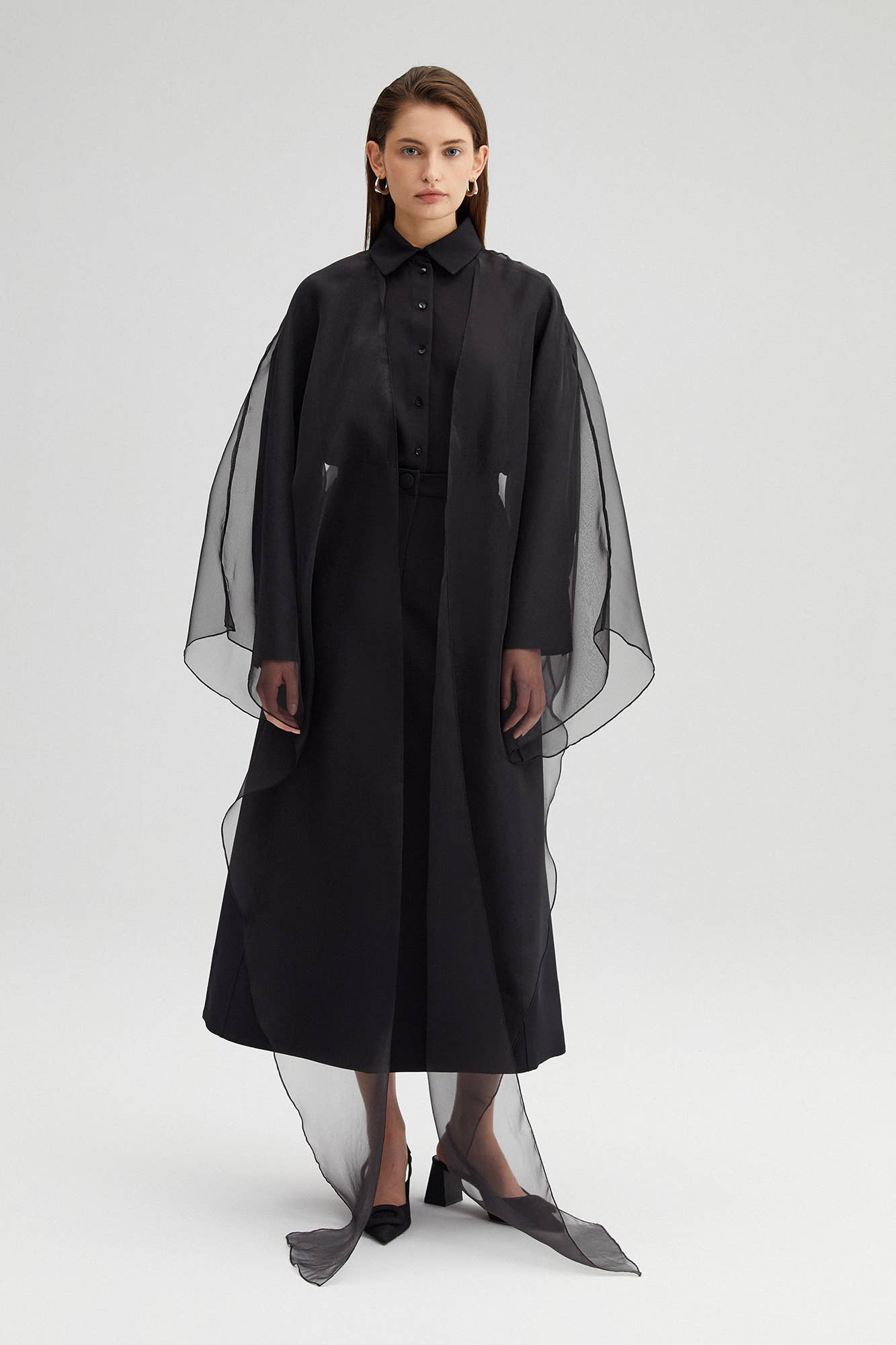 Giacca in organza nera con cintura