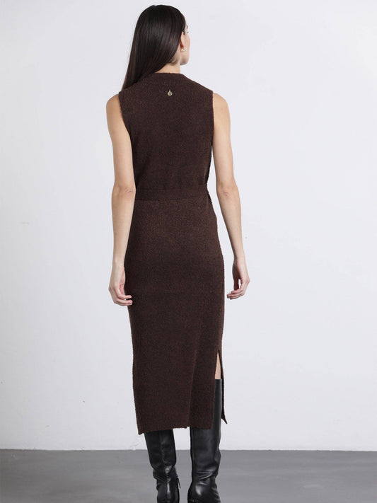 Abito midi in maglia a rete con cintura