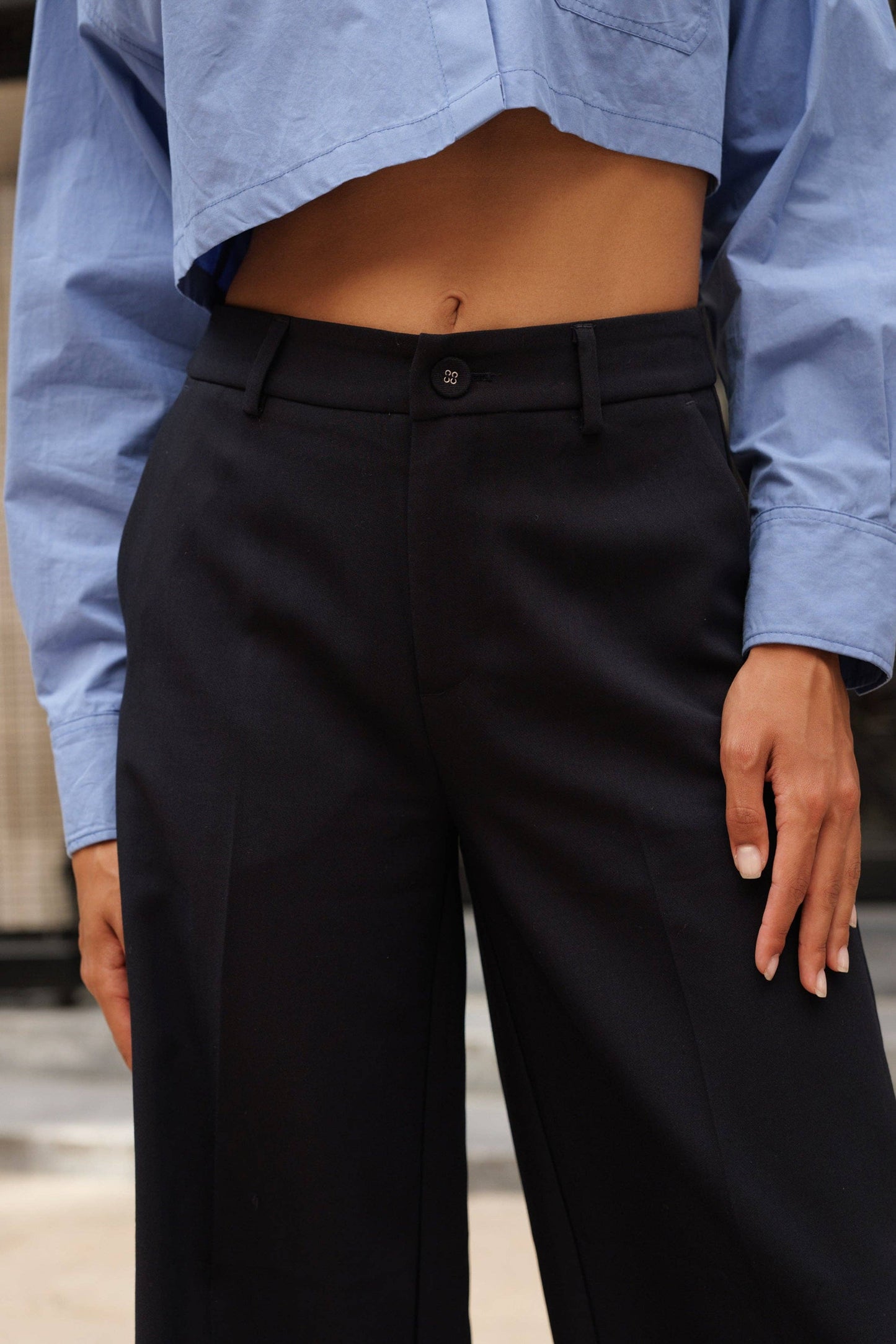 Pantaloni sartoriali a gamba larga Coline