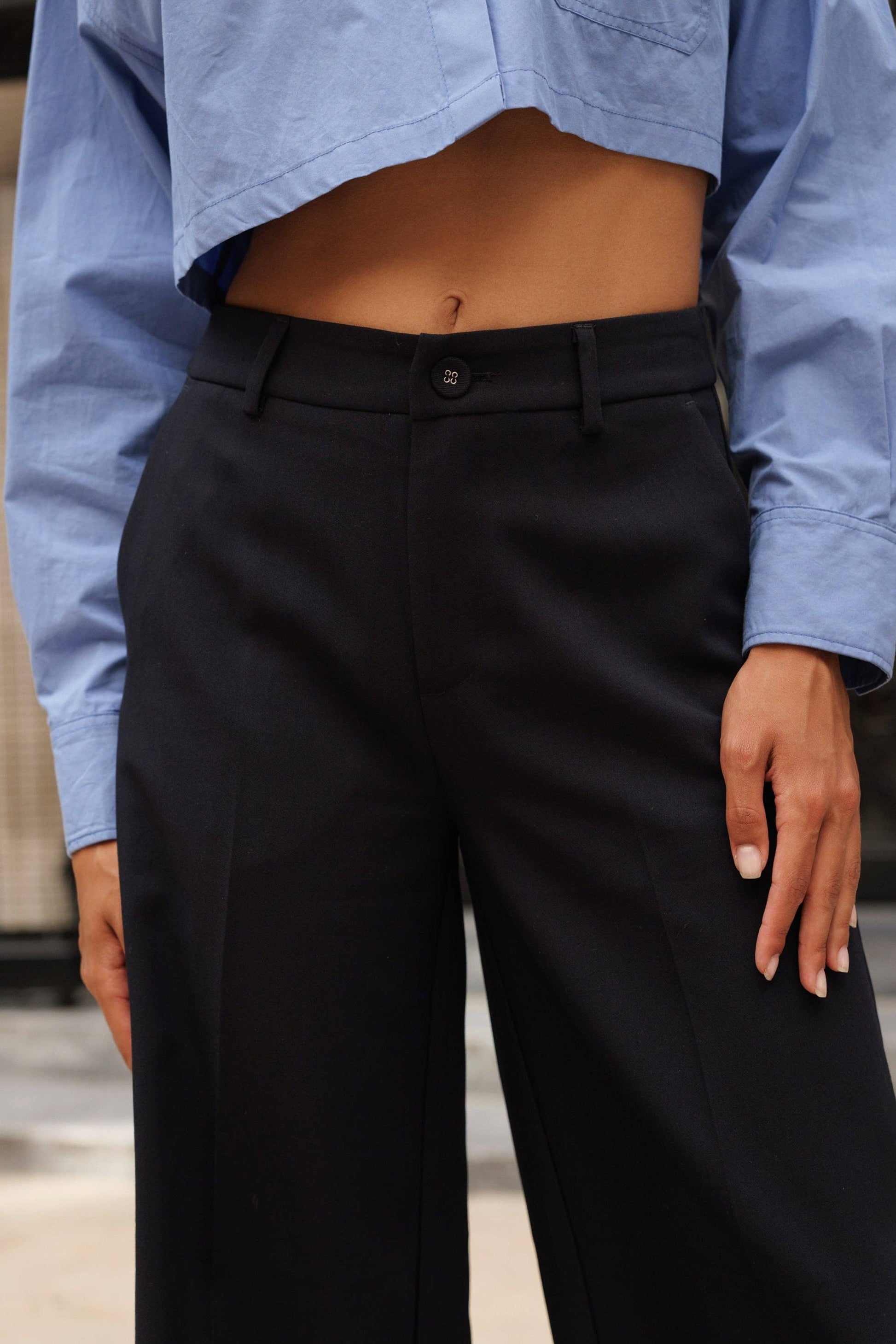 Pantaloni sartoriali a gamba larga Coline