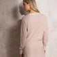 Set in maglia fine con cardigan e gonna ricamata