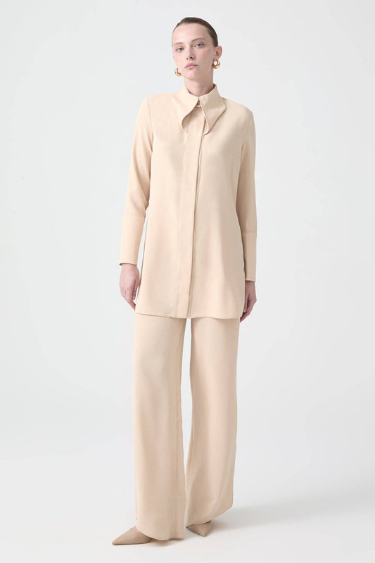 Camicia in crêpe con dettagli gioiello al colletto