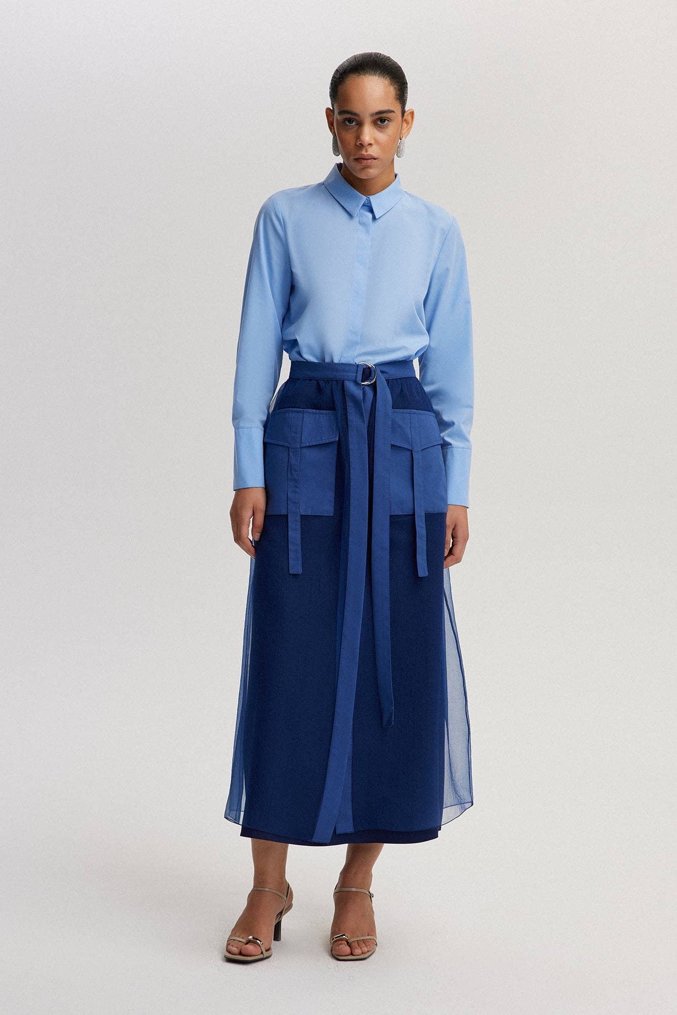 Gonna midi in organza con tasche e cintura