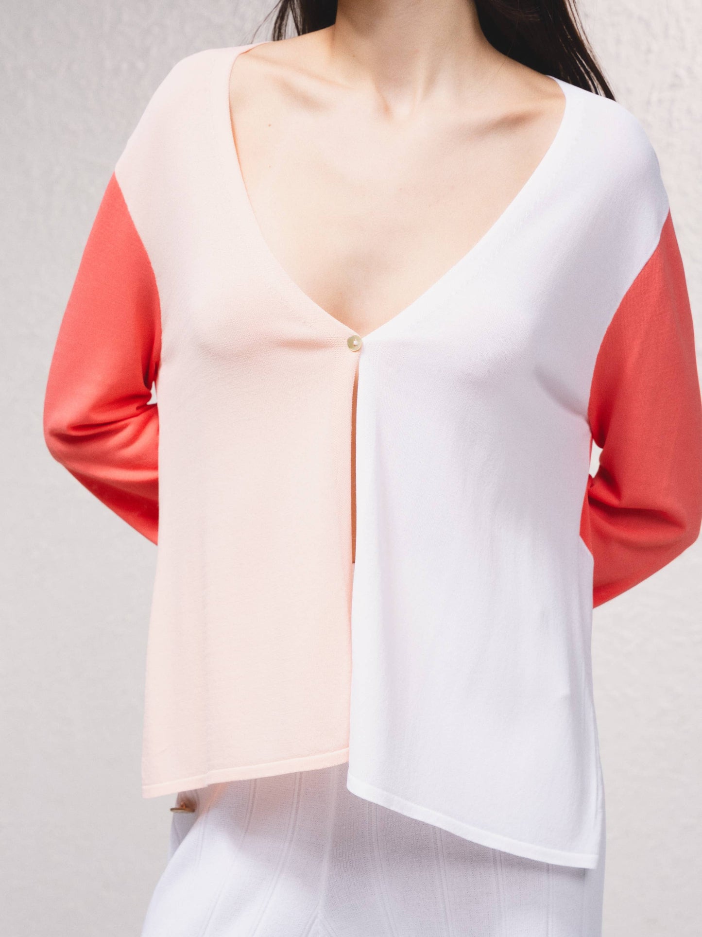 Giacca in maglia color block con scollo a V